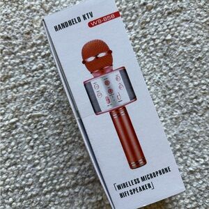 Handheld KTV WS-858 Wireless Microphone Hifi Speaker